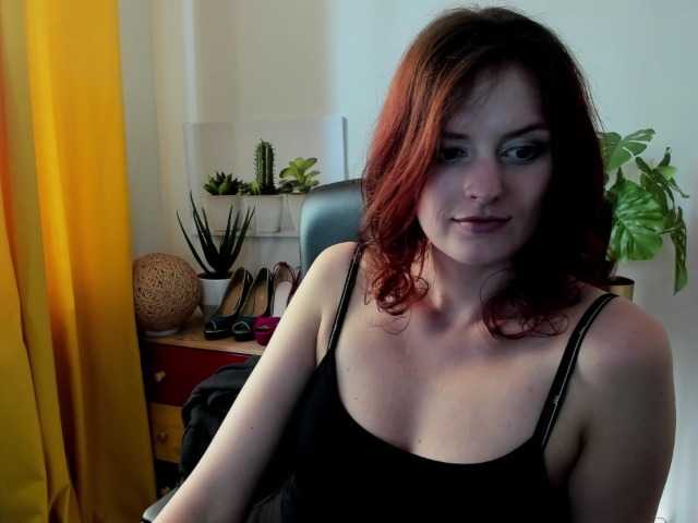 Live sex webcam photo for NadineGold #276233607