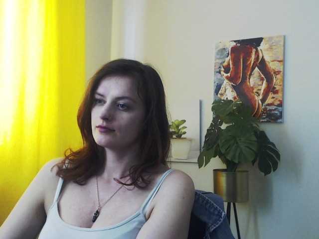 Live sex webcam photo for NadineGold #277925782