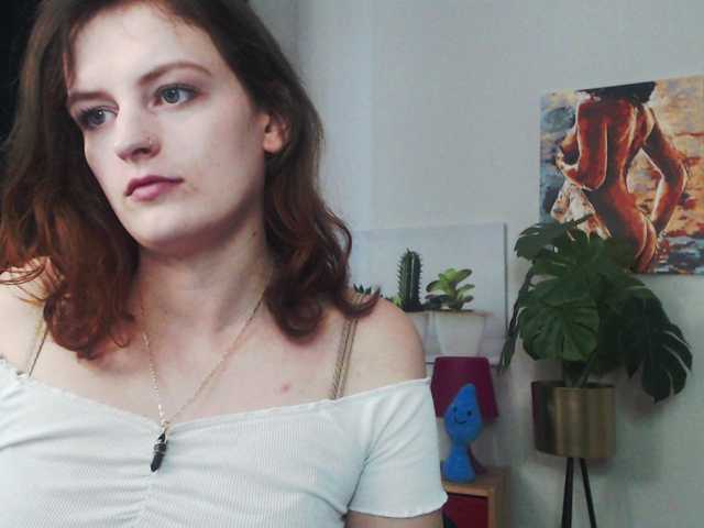 Live sex webcam photo for NadineGold #290045785