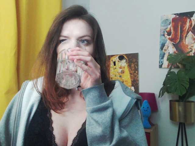 Live sex webcam photo for NadineGold #290280004