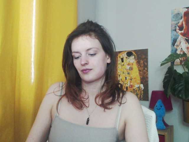 Live sex webcam photo for NadineGold #290472542