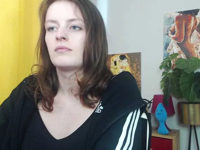 Live sex webcam photo for NadineGold #291097413