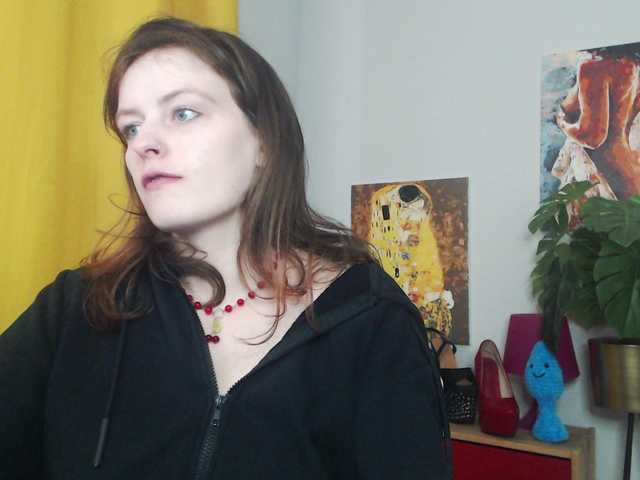 Live sex webcam photo for NadineGold #291129456