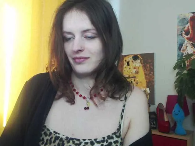 Live sex webcam photo for NadineGold #291130958