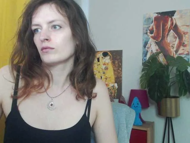 Live sex webcam photo for NadineGold #291788846