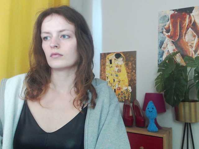 Live sex webcam photo for NadineGold #291828899