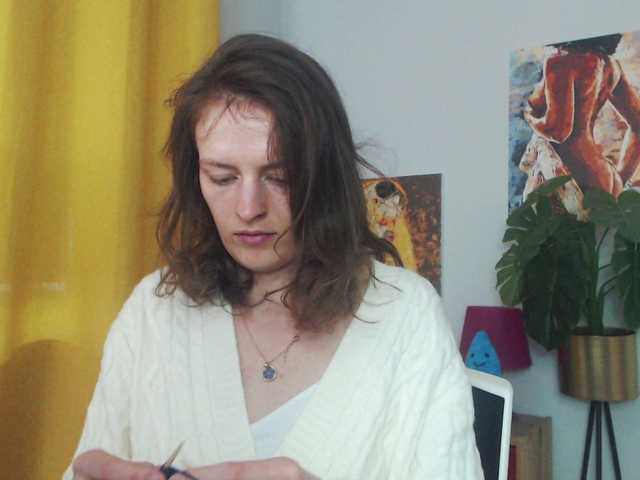 Live sex webcam photo for NadineGold #292017952