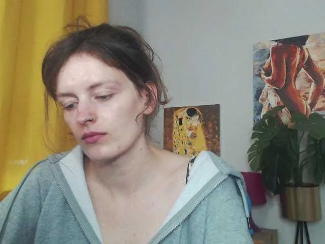 Live sex webcam photo for NadineGold #292026407