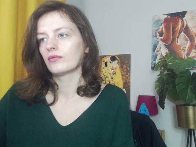 Live sex webcam photo for NadineGold #292167148