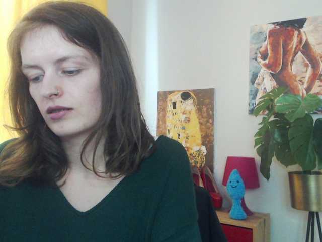 Live sex webcam photo for NadineGold #292168777