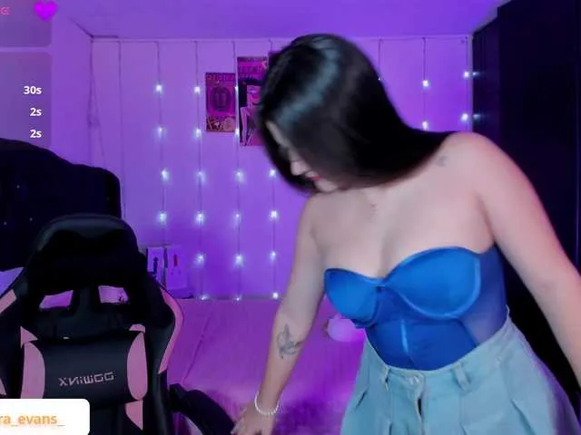Live sex webcam photo for NahiaraEvans- #291249459