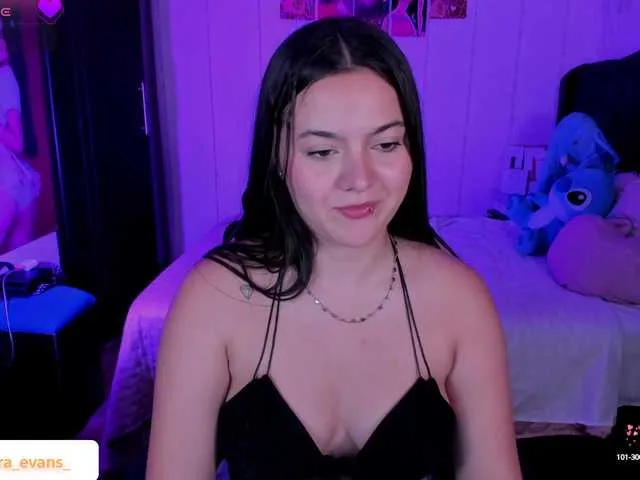 Live sex webcam photo for NahiaraEvans- #291618761