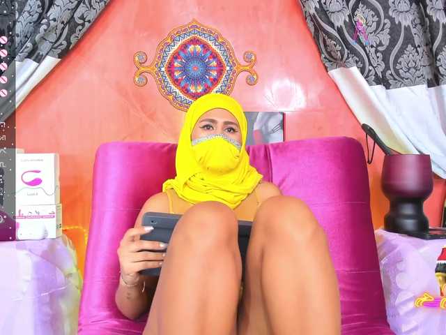 Live sex webcam photo for Nahlaghaada #276798593