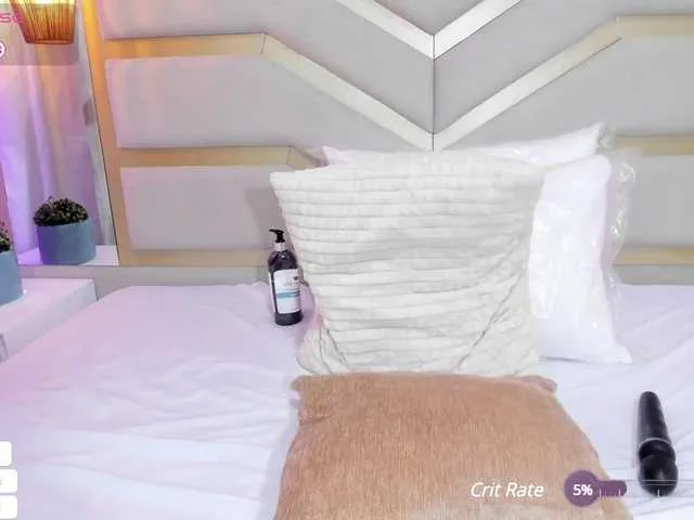 Live sex webcam photo for NahomiCharlotte #290557219