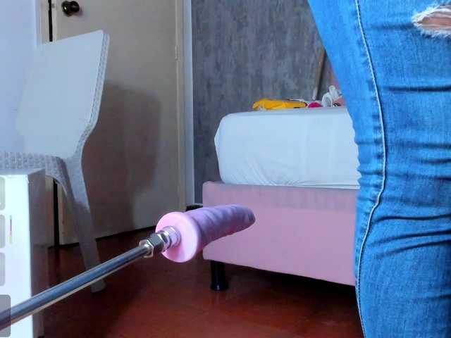 Live sex webcam photo for Nahomidi-bello #290802848