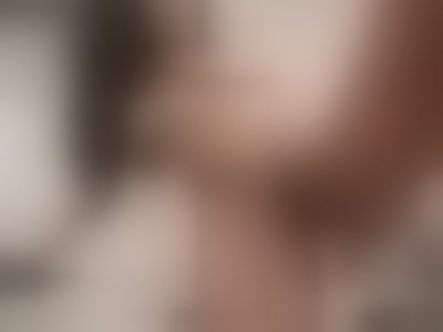 Live sex webcam photo for Nahomixjones #294346700