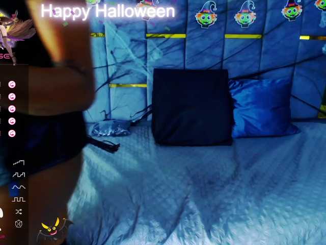 Live sex webcam photo for NahomyBunny #276604281