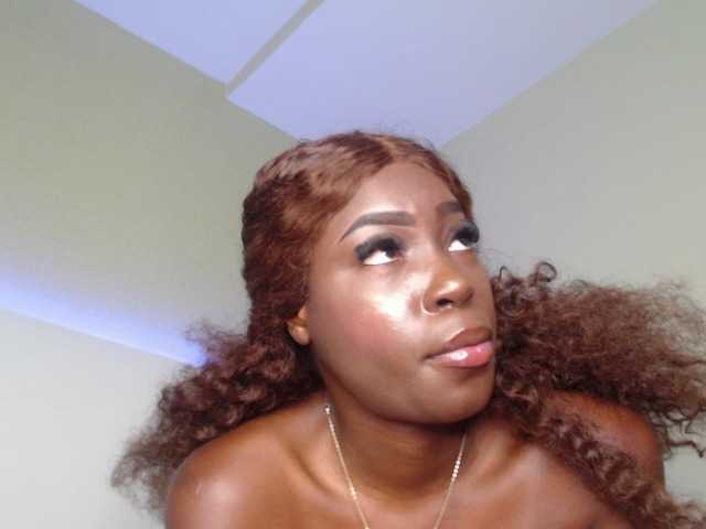 Live sex webcam photo for NaiaGils #290531583