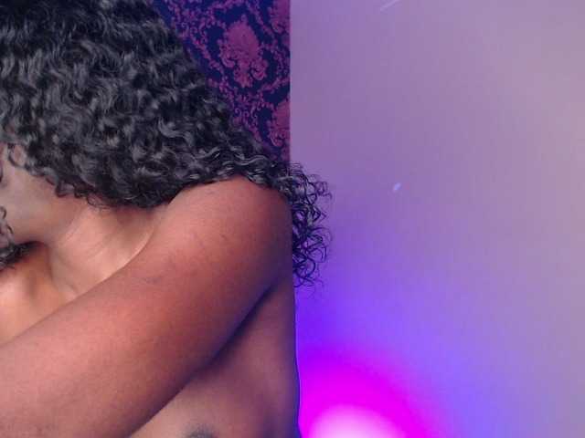 Live sex webcam photo for NaiaGils #290882402