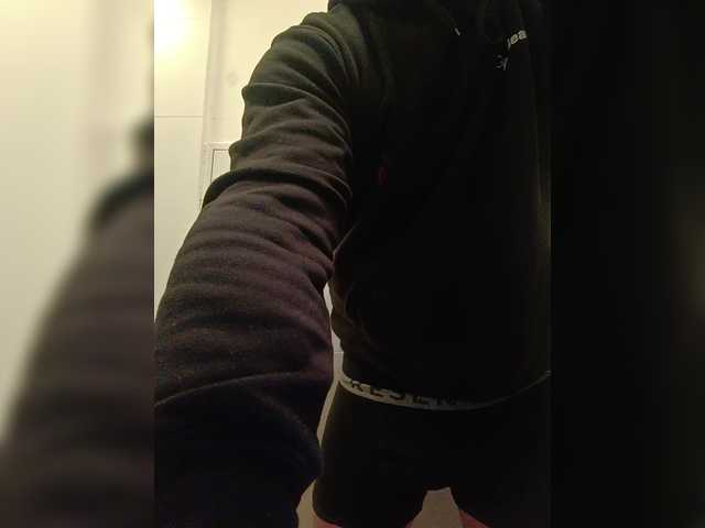 Live sex webcam photo for Nana1-1 #290527246