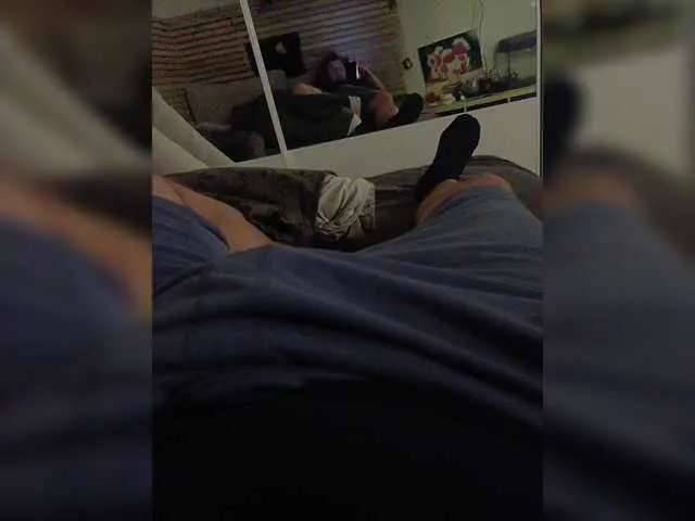 Live sex webcam photo for Nana1-1 #291231378