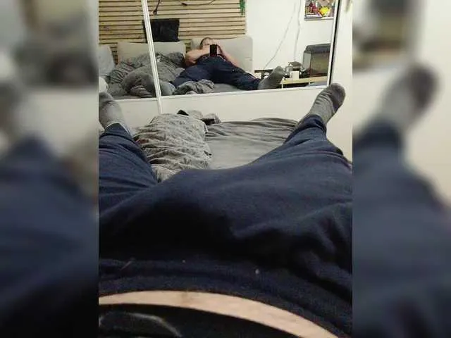 Live sex webcam photo for Nana1-1 #292081147