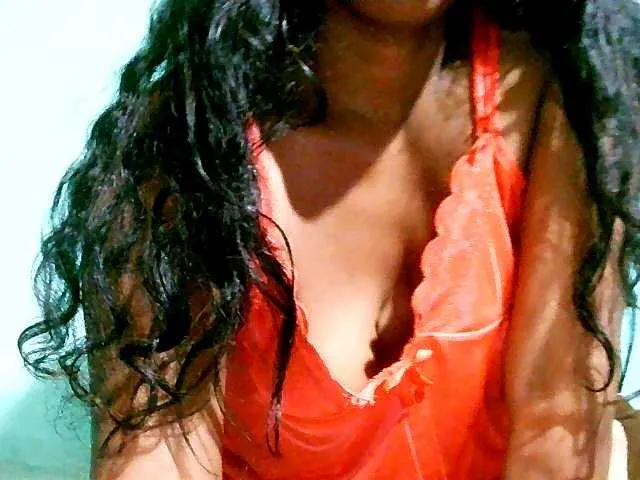 Live sex webcam photo for Nanchysine #290587931