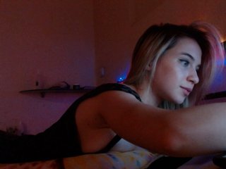 Live sex webcam photo for Nancy333 #176306084