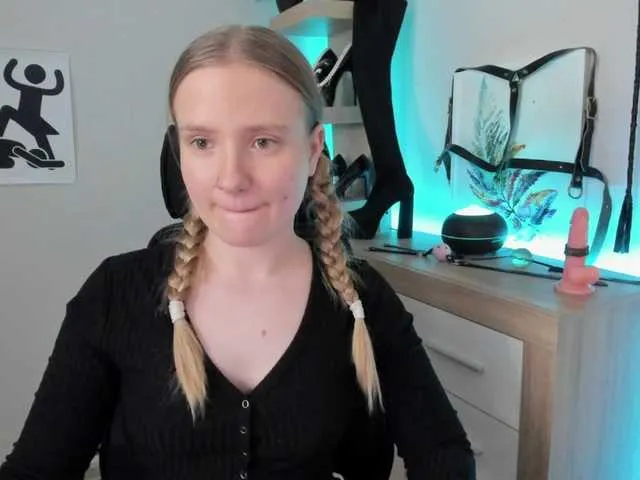 Live sex webcam photo for NancyErotic #290316662