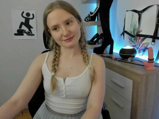 Live sex webcam photo for NancyErotic #290362063