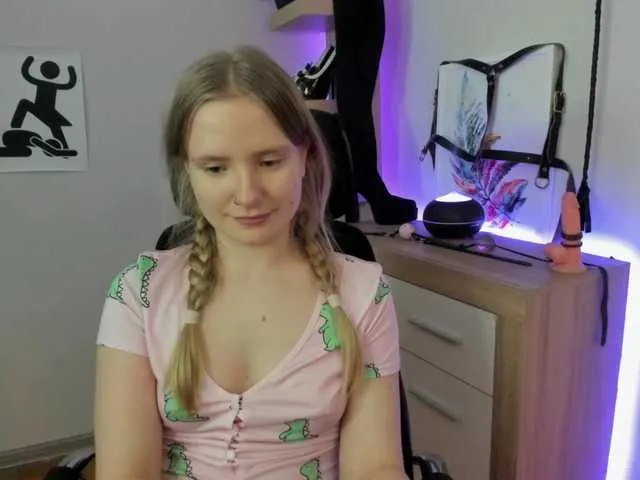 Live sex webcam photo for NancyErotic #290416114