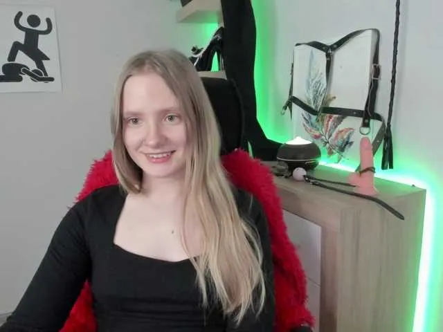 Live sex webcam photo for NancyErotic #290562174