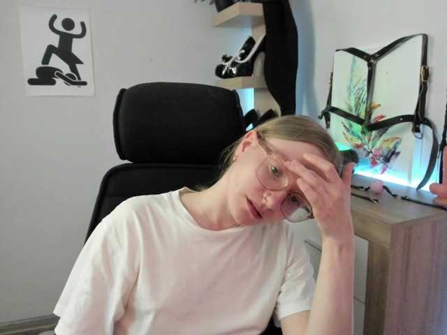 Live sex webcam photo for NancyErotic #291144312