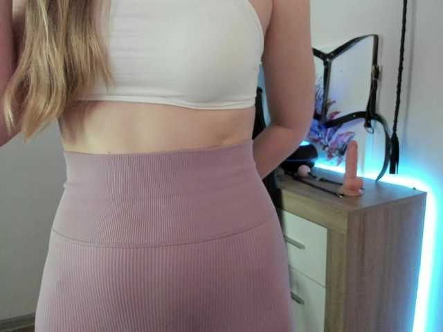 Live sex webcam photo for NancyErotic #291178350