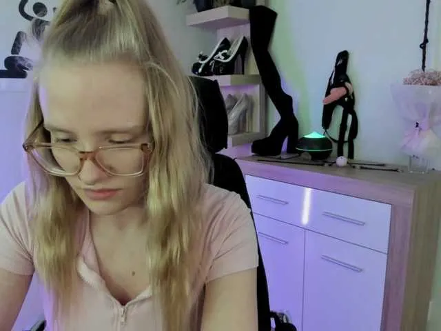 Live sex webcam photo for NancyErotic #292013030