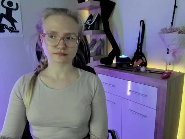 Live sex webcam photo for NancyErotic #292220270