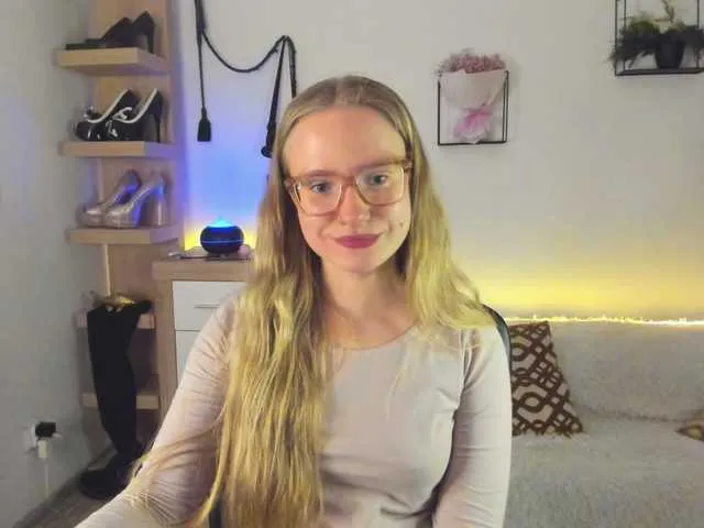 Live sex webcam photo for NancyErotic #292276869