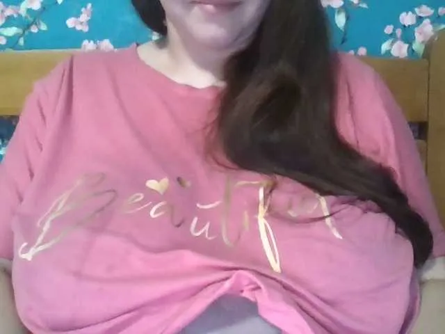 Live sex webcam photo for NansyyLiana #292309916