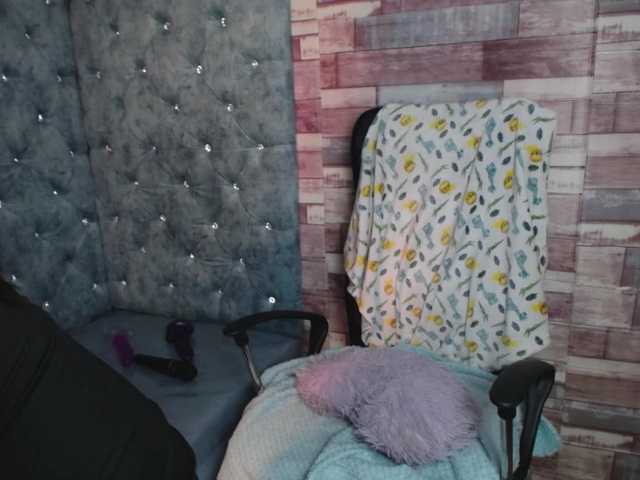 Live sex webcam photo for NanyPrety #290592145