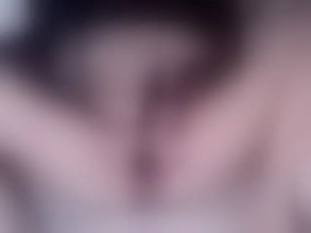 Live sex webcam photo for Naomi---- #293701337