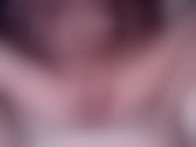Live sex webcam photo for Naomi---- #293905127
