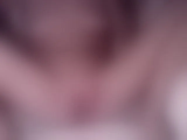 Live sex webcam photo for Naomi---- #293992475