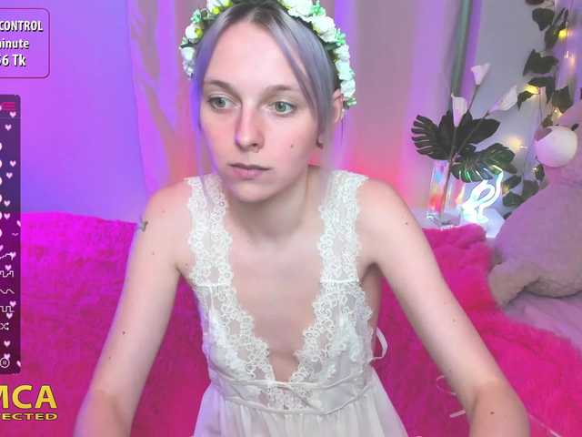 Live sex webcam photo for Naomi-Nyan #274564367