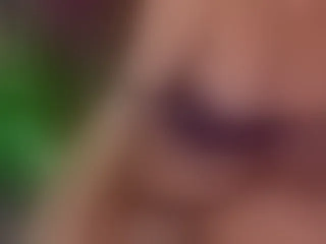 Live sex webcam photo for NaomiAmora #293662439