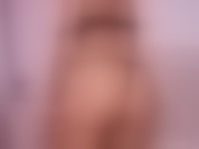 Live sex webcam photo for NaomiAmora #294037139