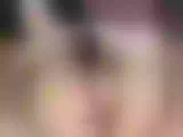 Live sex webcam photo for NaomiAsian #290596996