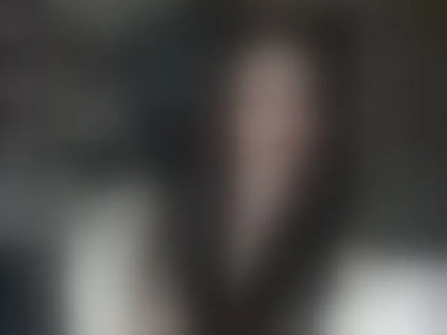 Live sex webcam photo for NaomiScarlett #292570240