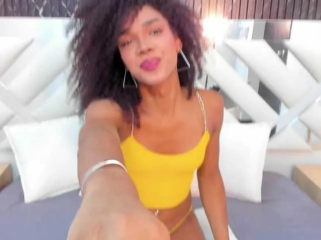 Live sex webcam photo for NaomiSteward #290307724
