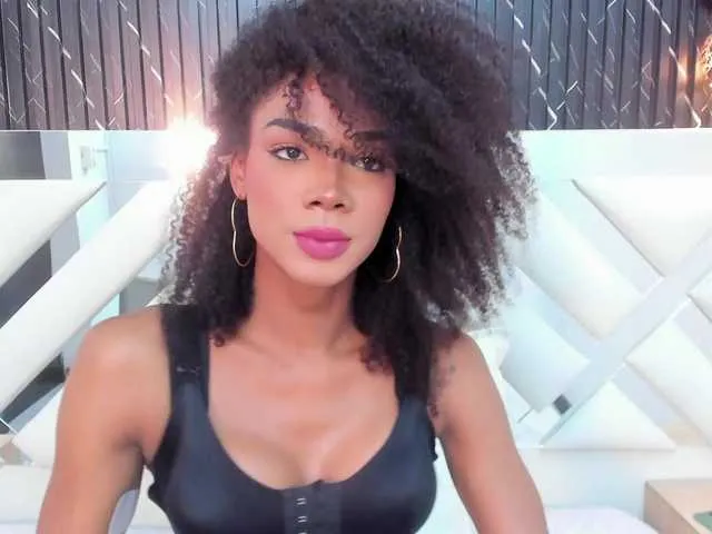 Live sex webcam photo for NaomiSteward #290433414