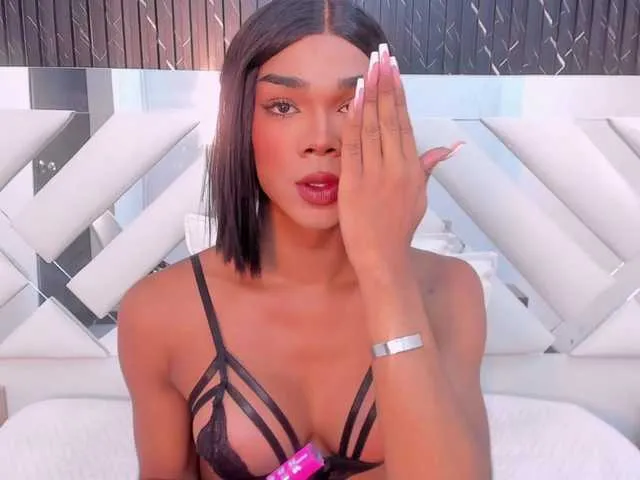 Live sex webcam photo for NaomiSteward #290749665